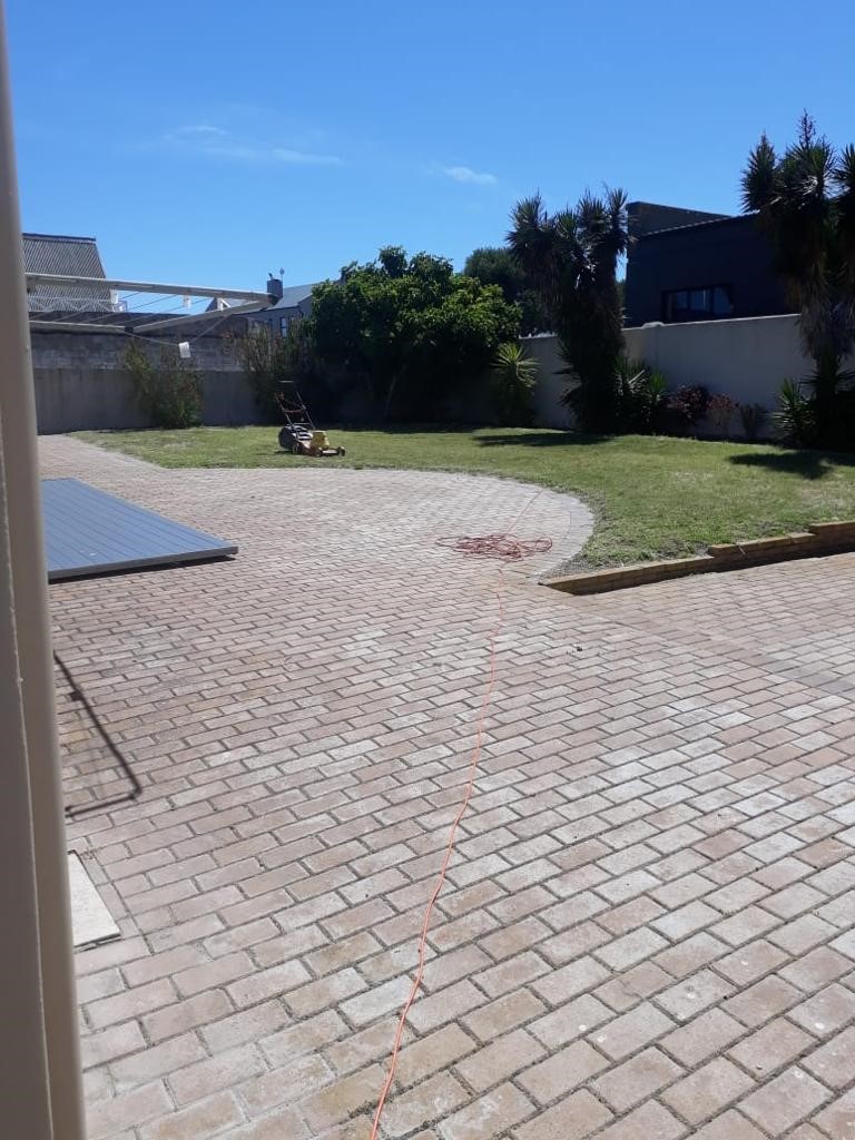 To Let 3 Bedroom Property for Rent in Myburgh Park Western Cape